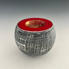 Load image into Gallery viewer, Small Flat Top Sculpture No 20
