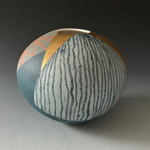 Load image into Gallery viewer, Round Vessel 2021
