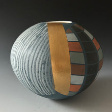 Load image into Gallery viewer, Round Vessel 2021
