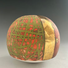 Load image into Gallery viewer, Small Vessel No 60
