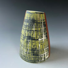 Load image into Gallery viewer, Sculptural Vessel No 8
