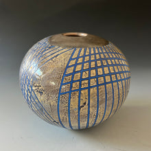 Load image into Gallery viewer, Vessel No 8
