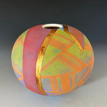 Load image into Gallery viewer, Round Vessel No 8
