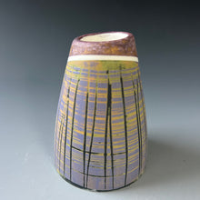 Load image into Gallery viewer, Sculptural Vessel No 7
