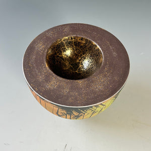 Small sculptural bowl shape No 28