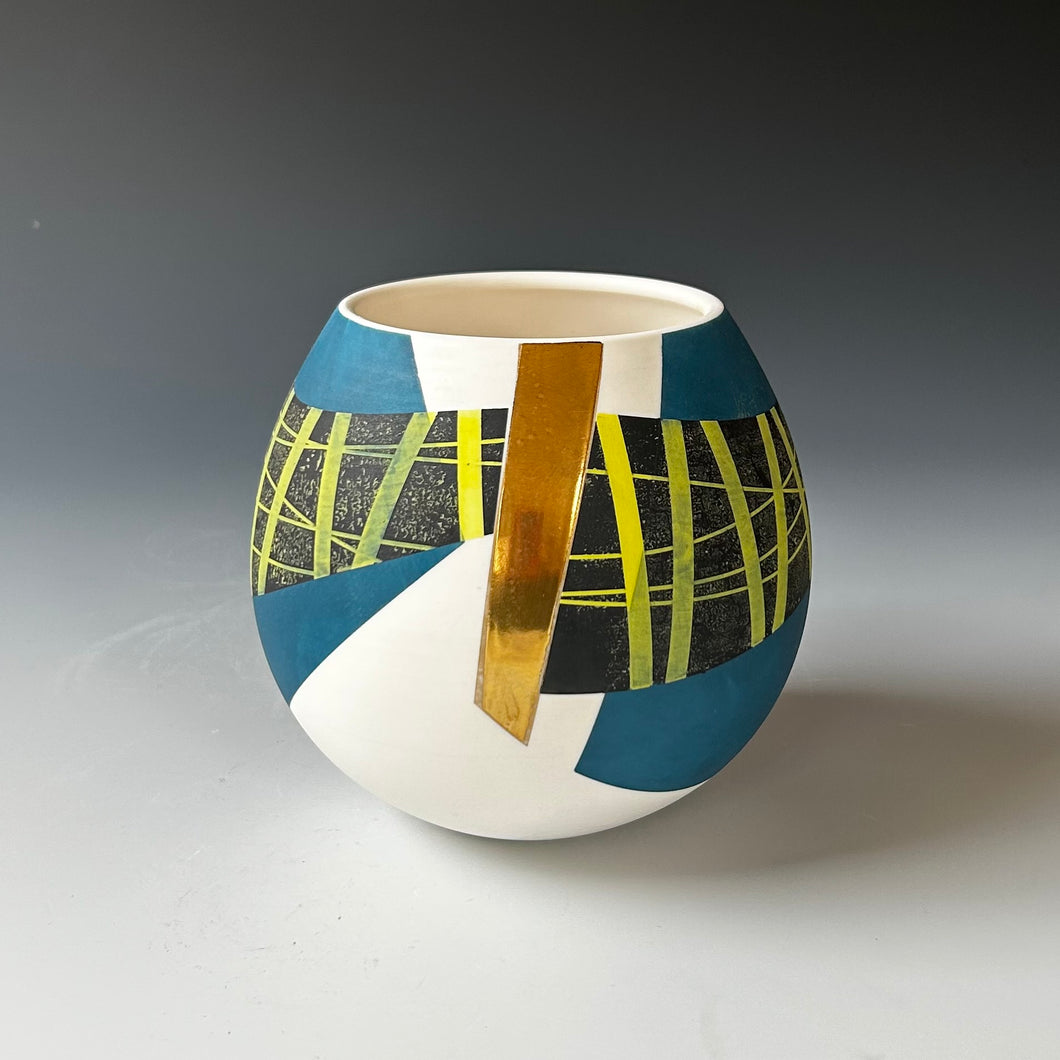 Small Vessel No 6