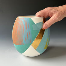 Load image into Gallery viewer, Small Vessel No 7

