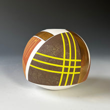 Load image into Gallery viewer, Small Vessel No 19
