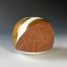 Load image into Gallery viewer, Small Vessel No 19
