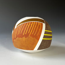 Load image into Gallery viewer, Small Vessel No 19
