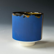 Load image into Gallery viewer, Tea Bowl Vessel No 24
