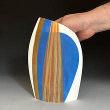 Load image into Gallery viewer, Sculptural Vessel No 67
